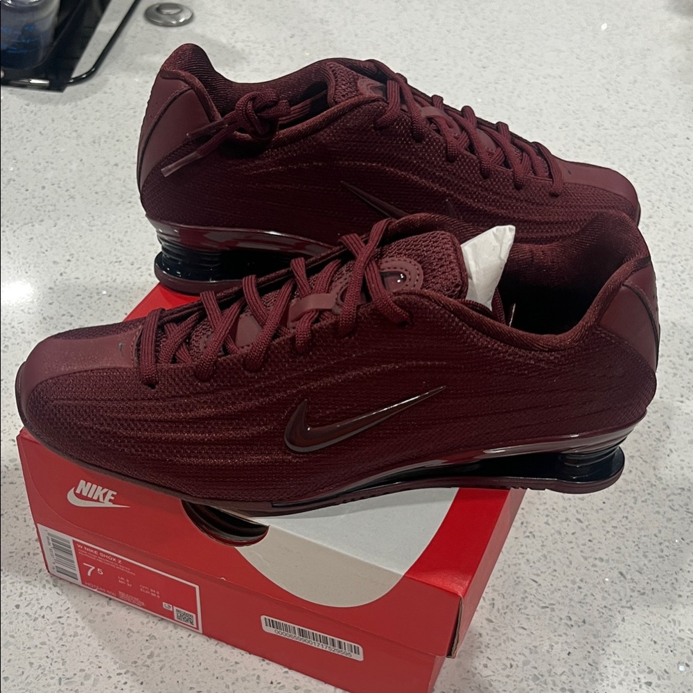 Nike Shox Z Women Deep Burgundy Athletic Shoes